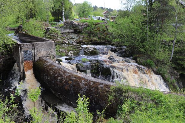 Водопад Метсямикли в Карелии