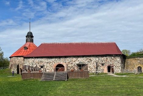 Каменная крепость Корела 12 век